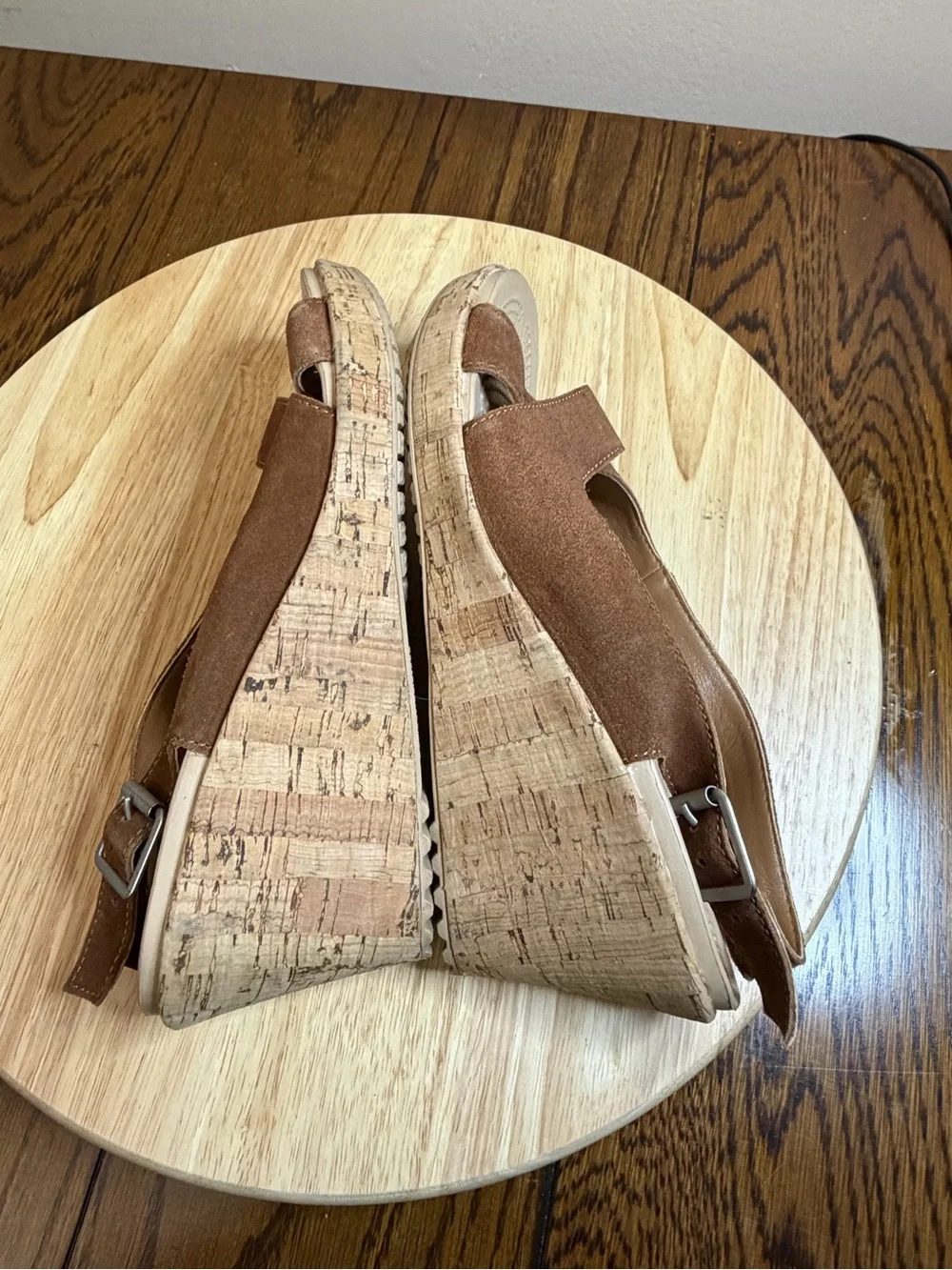 Crocs women’s A-Leigh Wedge sandals